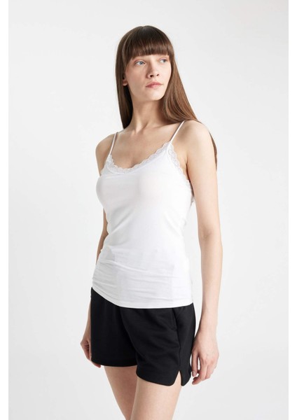 Dantel Detaylı İnce Askılı Pamuklu Beyaz İç Atlet-Fall in Love Y5360AZ24AU