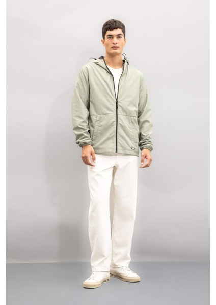 Su İtici Slim Fit Dar Kesim Kapüşonlu Fermuarlı Mevsimlik Baharlık Mont C5821AX24AU