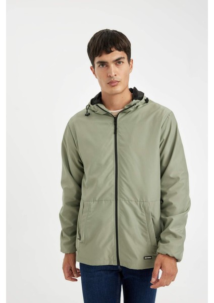 Su İtici Slim Fit Dar Kesim Kapüşonlu Fermuarlı Mevsimlik Baharlık Mont C5821AX24AU