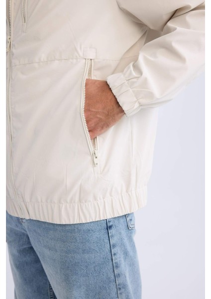 Regular Fit Kapüşonlu Mont Fermuarlı Cepli File Astarlı Mevsimlik C4562AX24AU