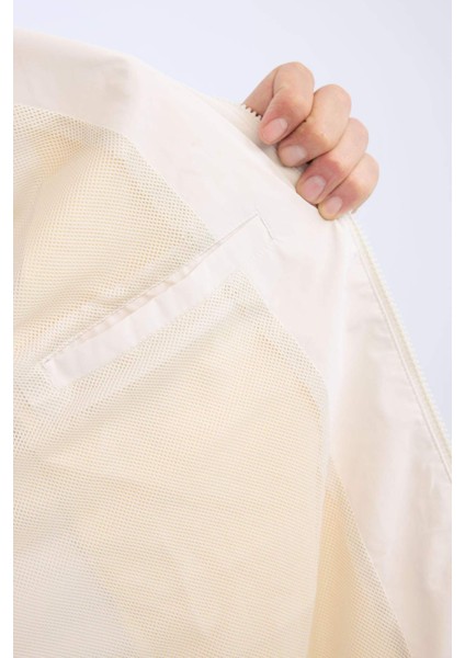 Regular Fit Kapüşonlu Mont Fermuarlı Cepli File Astarlı Mevsimlik C4562AX24AU