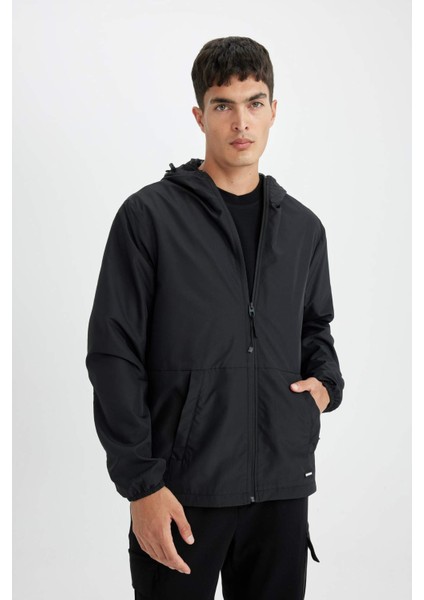 Su İtici Slim Fit Dar Kesim Kapüşonlu Fermuarlı Mevsimlik Baharlık Mont C5821AX24AU