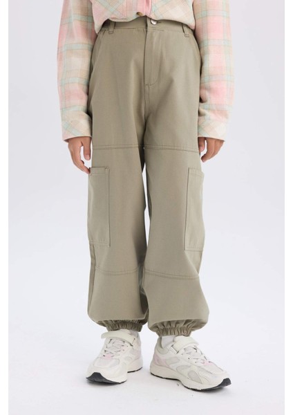 Kız Çocuk Kargo Cepli Beli ve Paçası Lastikli Pamuklu Paraşüt Pantolon C8843A824AU