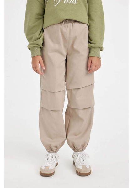 Kız Çocuk Beli ve Paçası Lastikli Cepli Pamuklu Paraşüt Pantolon C8776A824AU