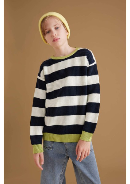 Erkek Çocuk Bisiklet Yaka Çizgili Triko Kazak C3117A824WN