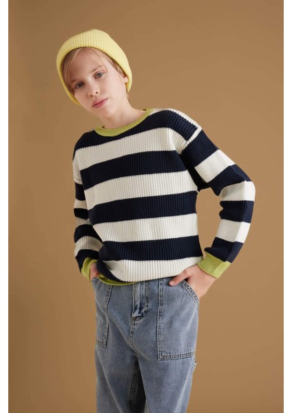 Erkek Çocuk Bisiklet Yaka Çizgili Triko Kazak C3117A824WN