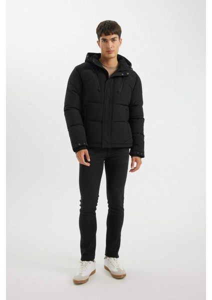 Su Geçirmez Mont Slim Fit Dar Kesim Kapüşonlu Polar Astarlı Fermuarlı U9773AZ24WN
