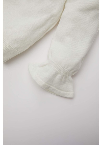 Kız Bebek Bisiklet Yaka Kolları Fırfırlı Düğmeli Triko Hırka C8605A524WN