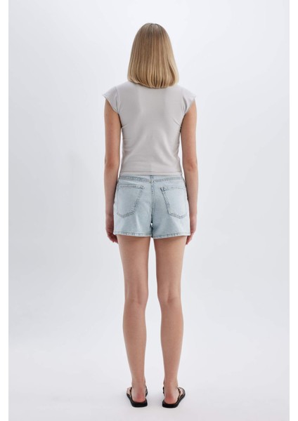 Mom Fit Yüksek Bel Dar Paça Jean Şort C0681AX24SM