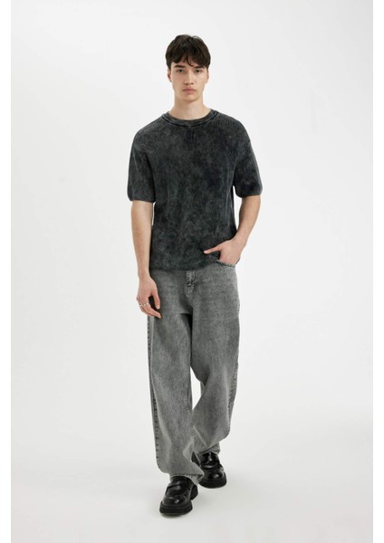 Relax Fit Bisiklet Yaka Selanik Kumaş Kısa Kollu Tişört