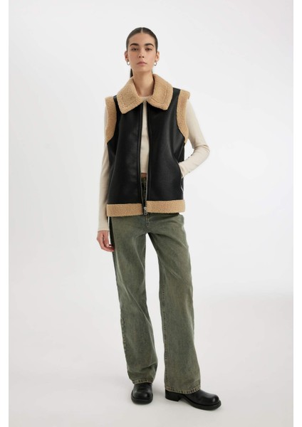 Su Geçirmez Regular Kalıp İçi Suni Kürklü Fermuarlı Suni Deri Yelek B2434AX24WN