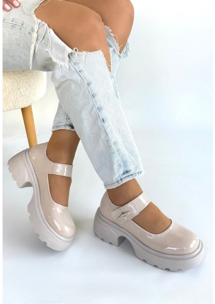 Bej Rugan Kadın Topuklu Ayakkabı