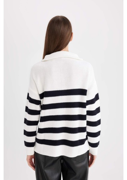 Relax Fit Çizgili Yarım Fermuarlı Selanik Kumaş Triko Kazak C9040AX24WN