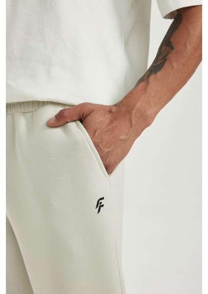 Fit Jogger Eşofman Altı Slim Fit Dar Kesim Skuba Dalgıç Kumaş Lastikli Paça Beli Bağcıklı Cepli Z9112AZ24AU