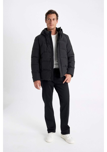 Su İtici Slim Fit Dar Kesim Kapüşonlu Fermuarlı Çıtçıt Kapamalı Cepli Mont C8486AX24WN