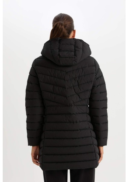 Fit Su Geçirmez Çıkarılabilir Kapüşonlu Fermuar Kapamalı Cepli Uzun Şişme Mont C6035AX24WN