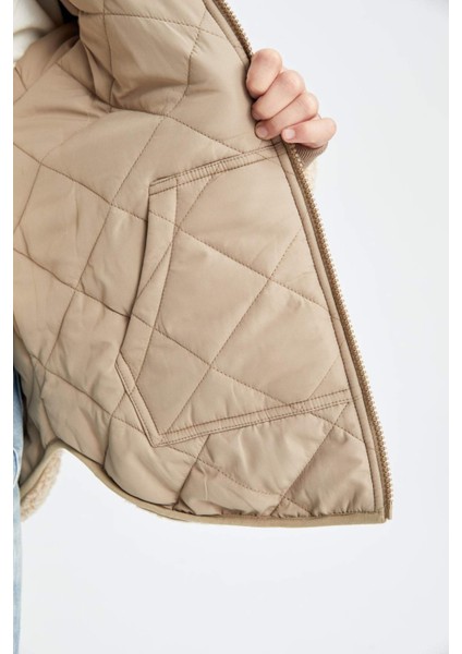 Kız Çocuk Çift Taraflı Fermuarlı Kapüşonlu Cepli Pelüş Mont C5770A824AU