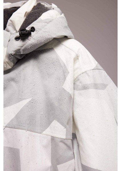 DeFactoFit Kayak Montu Su İtici Rüzgar Geçirmez Kapüşonlu Fermuarlı Ultra Korumalı A7116AX24WN