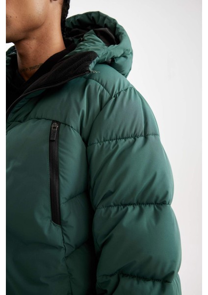 Fit Kapüşonlu Mont Su Geçirmez Rüzgar Geçirmez Fermuarlı Cepli C8763AX24WN