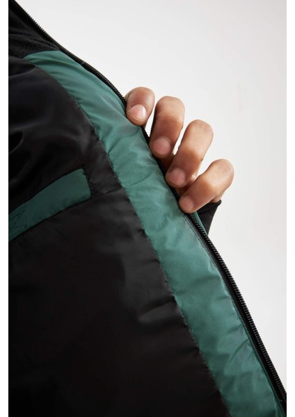 Fit Kapüşonlu Mont Su Geçirmez Rüzgar Geçirmez Fermuarlı Cepli C8763AX24WN