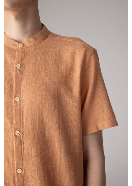 %100 Pamuk Regular Fit Yazlık Hakim Yaka Basic Düz Kısa Kollu Gömlek C7660AX24SM