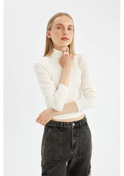 Beyaz Coool Fitted Balıkçı Yaka Fitilli Kaşkorse Basic Düz Uzun Kollu Tişört B6783AX24AU