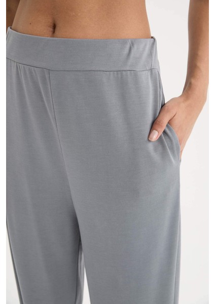 Fit Oversize Geniş Kalıp Pantolon Jogger Paça Standart Boy Modal Kumaş C0492AX24SM