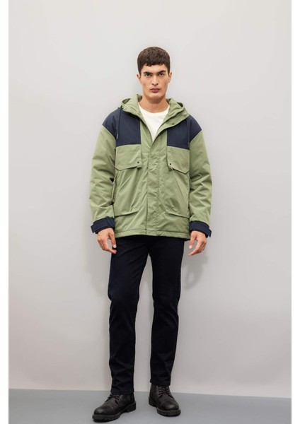Regular Fit Kapüşonlu Fermaurlı Cepli Mont C7435AX24AU