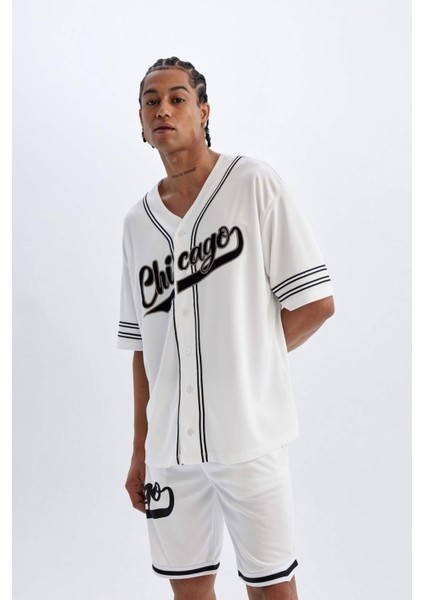 Fit Oversize Geniş Kalıp Gömlek Yaka Nakışlı Sporcu Ağır Kumaş Kısa Kollu Tişört