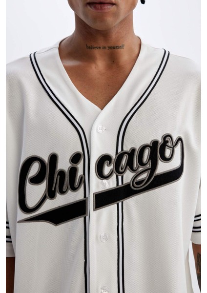 Fit Oversize Geniş Kalıp Gömlek Yaka Nakışlı Sporcu Ağır Kumaş Kısa Kollu Tişört