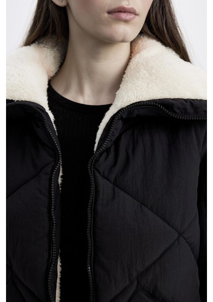 Su Geçirmez Puffer Şişme Mont Kapitoneli İçi Suni Kürklü Rüzgar Geçirmez Cepli A0756AX24WN