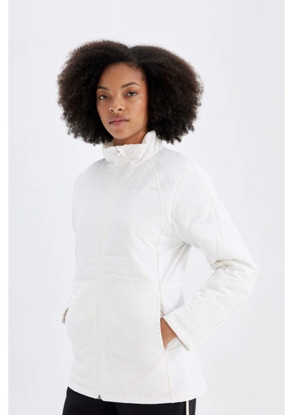 Fit Su Geçirmez Hafif Mont Slim Fit Dar Kesim Kapüşonlu Fermuarlı Cepli Mevsimlik C7802AX24WN