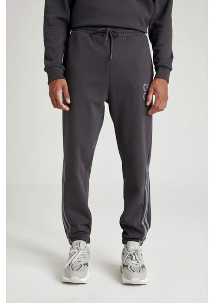 Fit NBA Chicago Bulls Kalın Jogger Eşofman Altı Standart Fit Cepli Düz Paça C9265AX24AU