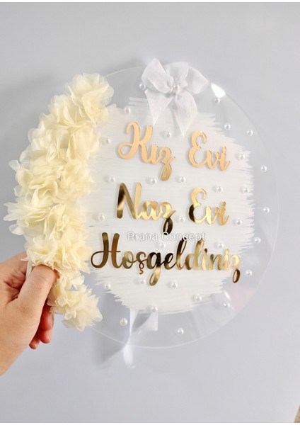 Kız Evi Naz Evi Hoşgeldiniz Gold Pleksi Yazılı Şeffaf Kapı Süsü fiyatları
