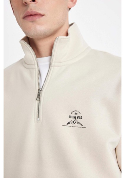 Comfort Regular Fit Rahat Kalıp Fermuarlı Dik Yaka Baskılı Sweatshirt C6132AX24AU