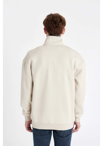 Comfort Regular Fit Rahat Kalıp Fermuarlı Dik Yaka Baskılı Sweatshirt C6132AX24AU