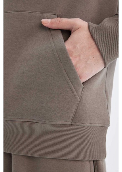 Regular Fit Kapüşonlu Kanguru Cepli İçi Yumuşak Tüylü Basic Düz Sweatshirt X8283AZ24AU