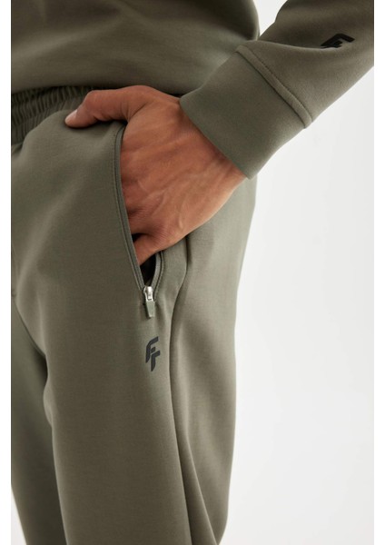 Fit Sporcu Jogger Eşofman Altı Slim Fit Dar Kesim Skuba Dalgıç Kumaş Standart Paça