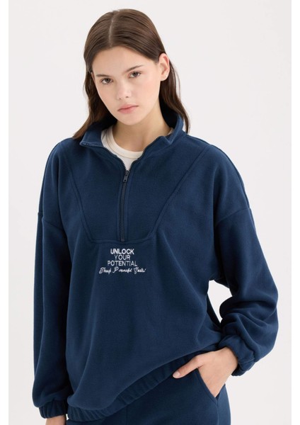 Oversize Geniş Kalıp Fermuarlı Dik Yaka Nakışlı Polar Sweatshirt