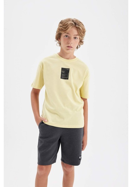 Erkek Çocuk Oversize Geniş Kalıp Bisiklet Yaka Baskılı Kısa Kollu Tişört D0979A824AU