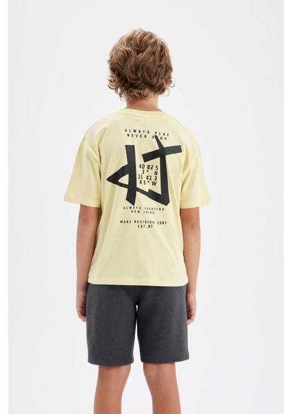 Erkek Çocuk Oversize Geniş Kalıp Bisiklet Yaka Baskılı Kısa Kollu Tişört D0979A824AU