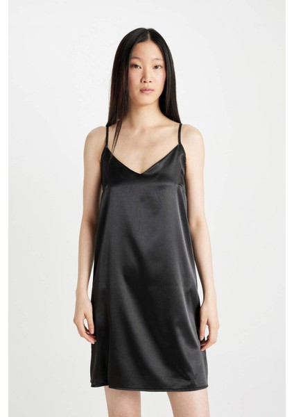 Regular Fit V Yaka Saten Askılı Gecelik-Fall in Love D0968AX24SM