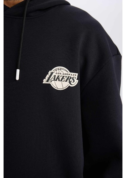 Fit NBA Los Angeles Lakers Boxy Fit Kapüşonlu Sırt Baskılı Kalın Sweatshirt A4114AX24WN