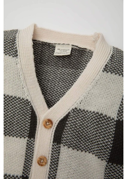 Erkek Bebek Kareli V Yaka Düğmeli Triko Hırka A3836A524AU