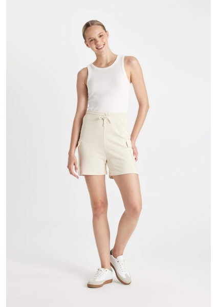 Düz Paça Beli Bağcıklı Kalın Şort C9309AX24SM