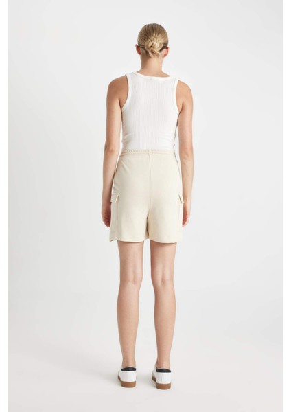 Düz Paça Beli Bağcıklı Kalın Şort C9309AX24SM