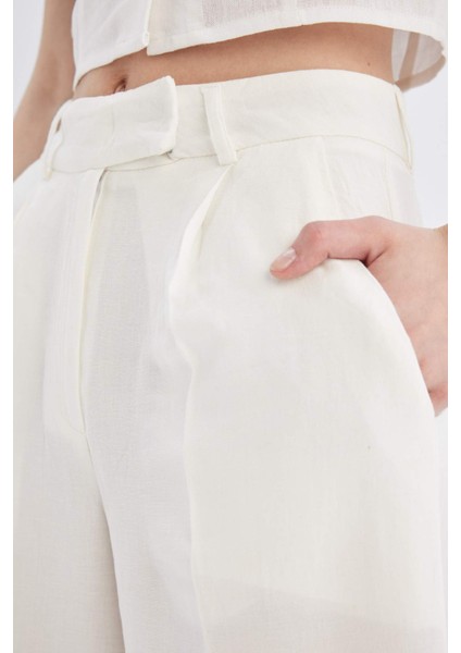 Yüksek Bel Kısa Paça Saten Şort D1326AX24SM