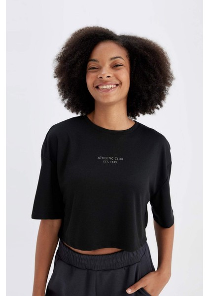 Oversize Geniş Kalıp Bisiklet Yaka Baskılı Sporcu Modal Kısa Kollu Tişört D1281AX24HS