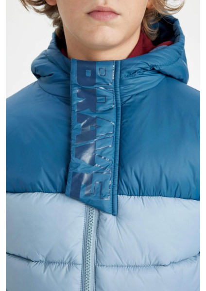 Erkek Çocuk Su Geçirmez Kapüşonlu Fermuarlı Cepli Polar Astarlı Şişme Mont C5509A824WN
