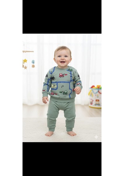 Araba Desenli Erkek Bebek Eşofman Takımı indirimleri